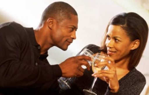 First things to say to woman of your dreams to catch her attention & leave her spellbound