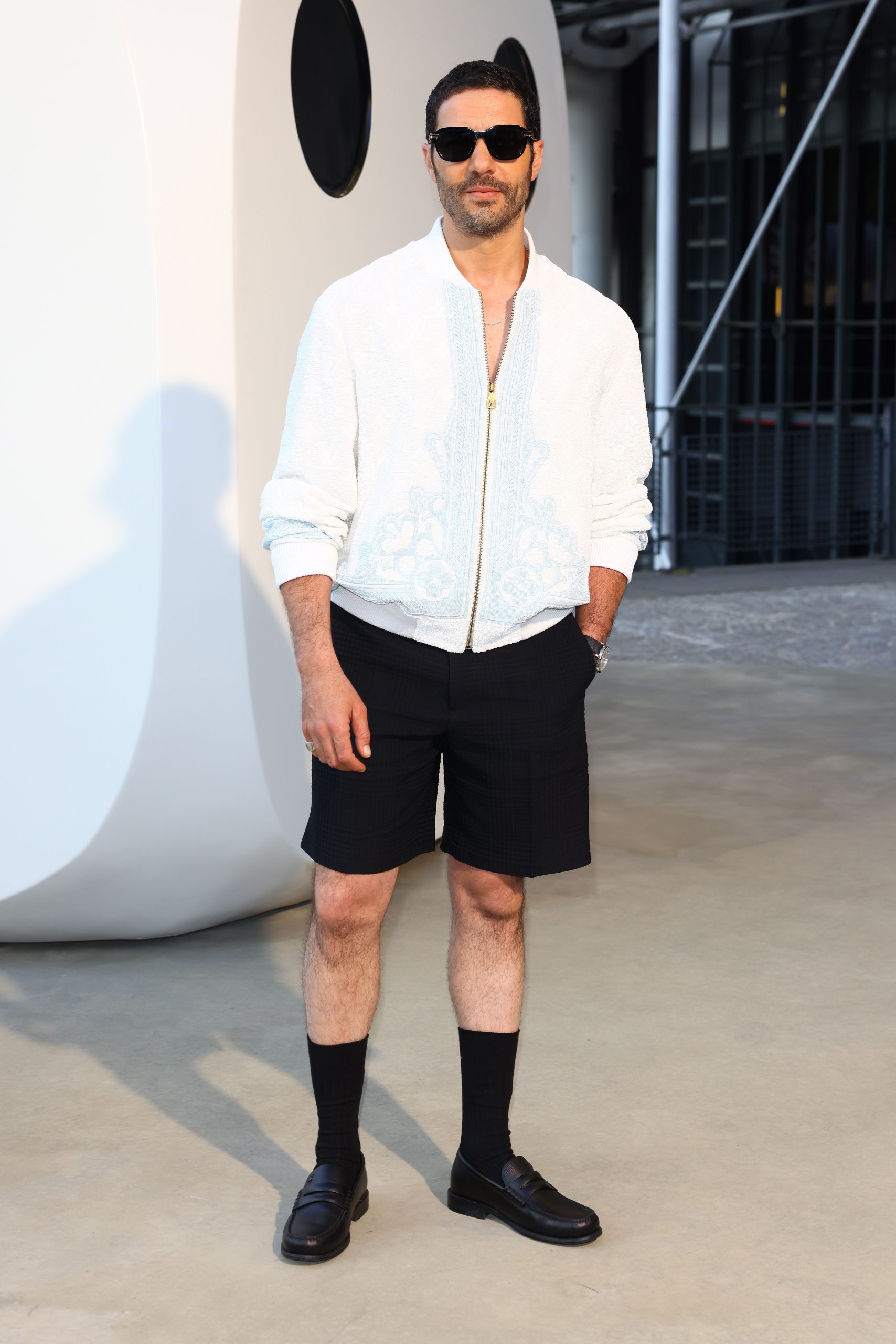 GettyImages-2221932277.jpg Louis Vuitton: Photocall - Paris Fashion Week - Menswear Spring/Summer 2026